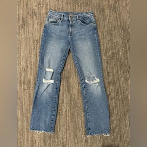 DL 1961 Mara Straight Leg mid rise ankle length